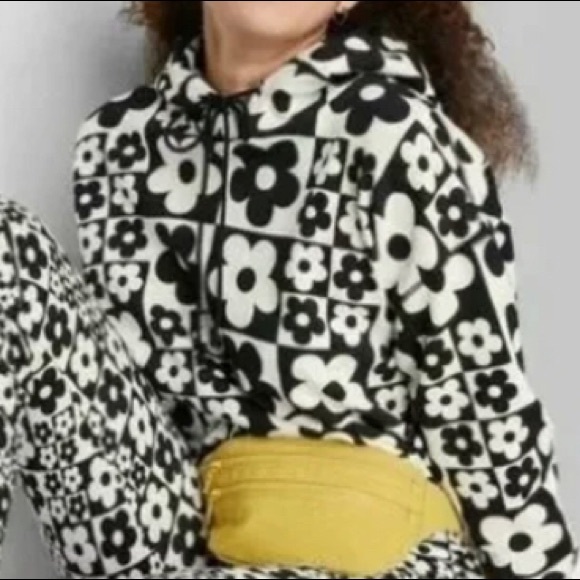 NEW Wild Fable Hoodie - Picture 2 of 3